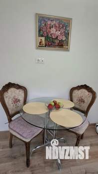 2-к квартира, вторичка, 58м2, 9/17 этаж