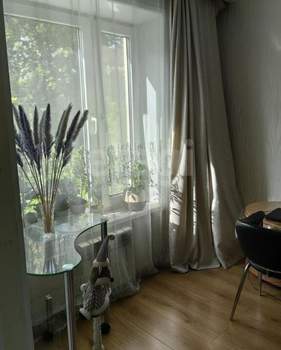 2-к квартира, вторичка, 45м2, 1/5 этаж