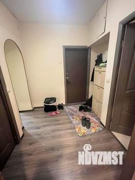2-к квартира, вторичка, 45м2, 1/4 этаж