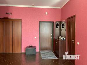 3-к квартира, вторичка, 90м2, 12/19 этаж