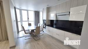 3-к квартира, вторичка, 89м2, 14/17 этаж