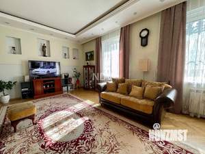 4-к квартира, вторичка, 186м2, 1/4 этаж