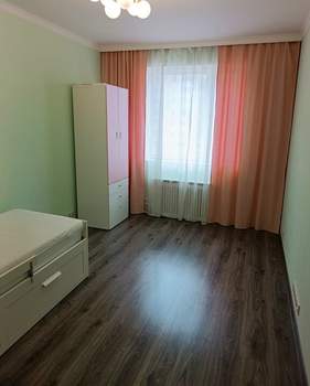 3-к квартира, вторичка, 74м2, 6/17 этаж