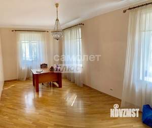 3-к квартира, вторичка, 124м2, 2/4 этаж