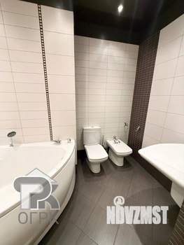 3-к квартира, вторичка, 90м2, 9/17 этаж