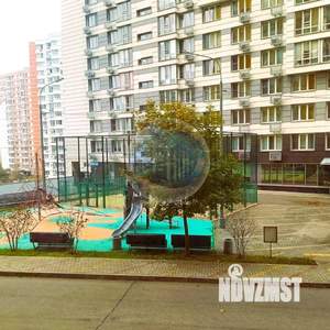 3-к квартира, вторичка, 84м2, 1/17 этаж