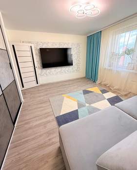 2-к квартира, вторичка, 58м2, 9/17 этаж