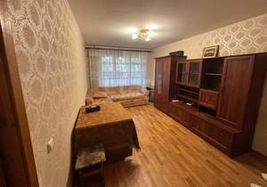 2-к квартира, вторичка, 45м2, 1/5 этаж