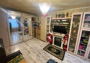 2-к квартира, вторичка, 45м2, 1/5 этаж