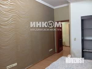 2-к квартира, вторичка, 61м2, 9/18 этаж