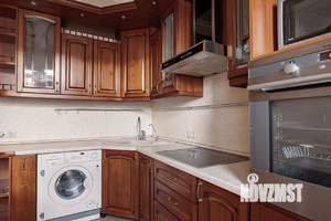 2-к квартира, вторичка, 64м2, 13/18 этаж
