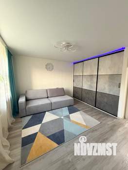 2-к квартира, вторичка, 58м2, 9/17 этаж