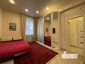 2-к квартира, вторичка, 57м2, 1/3 этаж