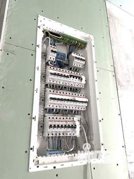 2-к квартира, вторичка, 77м2, 10/17 этаж