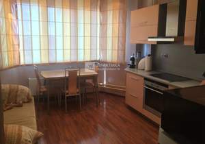 4-к квартира, вторичка, 77м2, 2/8 этаж