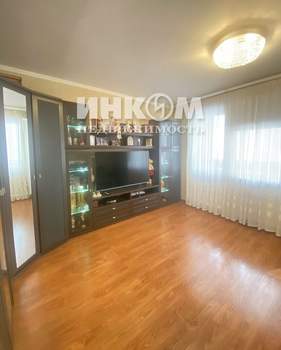 3-к квартира, вторичка, 72м2, 6/17 этаж