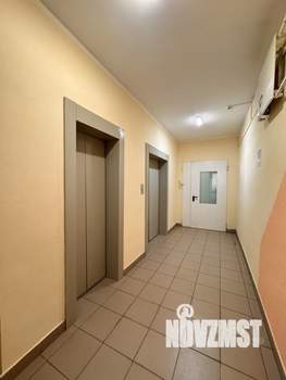 2-к квартира, вторичка, 68м2, 10/17 этаж