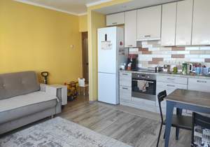 2-к квартира, вторичка, 58м2, 6/17 этаж
