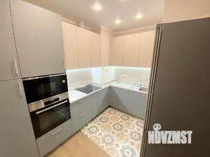 2-к квартира, вторичка, 64м2, 7/17 этаж