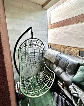 2-к квартира, вторичка, 65м2, 1/4 этаж