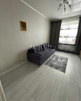 2-к квартира, вторичка, 63м2, 14/18 этаж