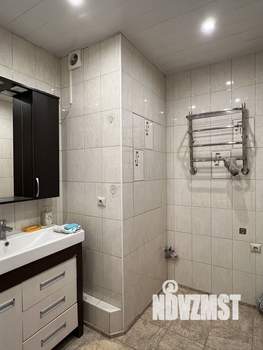 2-к квартира, вторичка, 59м2, 1/17 этаж