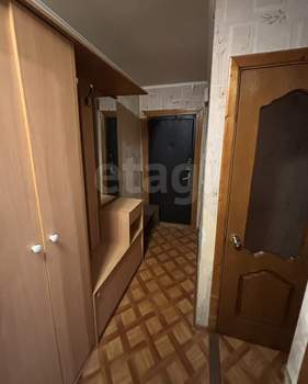 2-к квартира, вторичка, 45м2, 1/5 этаж