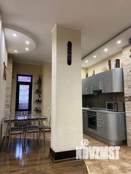 3-к квартира, вторичка, 63м2, 11/18 этаж