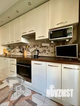 2-к квартира, вторичка, 56м2, 5/17 этаж