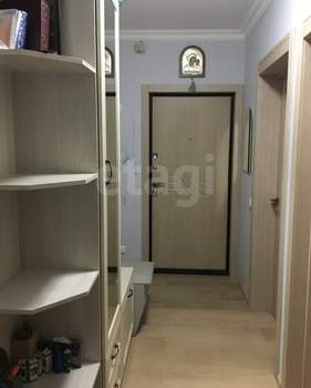 2-к квартира, вторичка, 58м2, 4/17 этаж