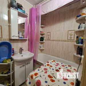 3-к квартира, вторичка, 56м2, 2/5 этаж