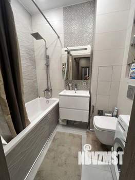2-к квартира, вторичка, 66м2, 11/13 этаж