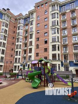 4-к квартира, вторичка, 94м2, 8/8 этаж