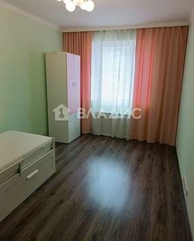 3-к квартира, вторичка, 74м2, 6/17 этаж