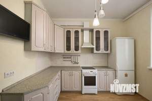 2-к квартира, вторичка, 63м2, 8/17 этаж