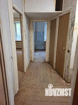 3-к квартира, вторичка, 61м2, 1/5 этаж