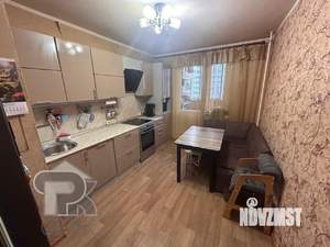 2-к квартира, вторичка, 56м2, 4/17 этаж