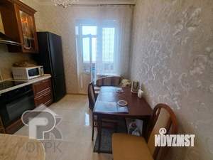 1-к квартира, вторичка, 40м2, 8/17 этаж