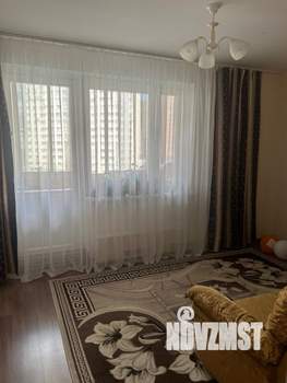 3-к квартира, вторичка, 72м2, 4/19 этаж