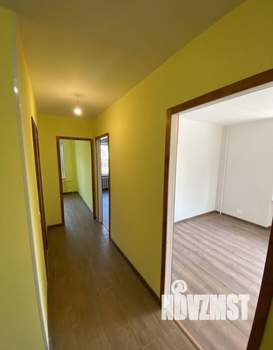 3-к квартира, вторичка, 63м2, 2/12 этаж
