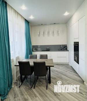 2-к квартира, вторичка, 78м2, 9/13 этаж