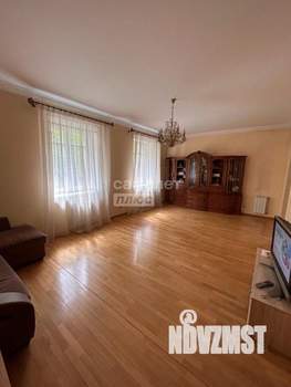 3-к квартира, вторичка, 124м2, 2/4 этаж