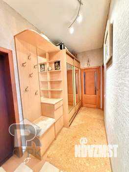 2-к квартира, вторичка, 63м2, 12/17 этаж