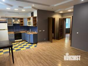 1-к квартира, вторичка, 57м2, 1/3 этаж
