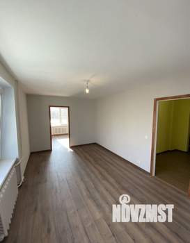 3-к квартира, вторичка, 63м2, 2/12 этаж