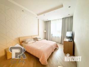 3-к квартира, вторичка, 90м2, 9/17 этаж