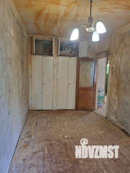 3-к квартира, вторичка, 61м2, 1/5 этаж