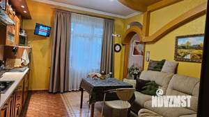 3-к квартира, вторичка, 131м2, 3/4 этаж