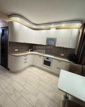 3-к квартира, вторичка, 75м2, 10/17 этаж