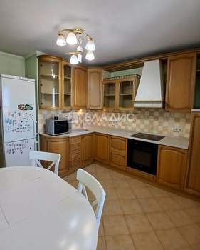 3-к квартира, вторичка, 97м2, 15/17 этаж